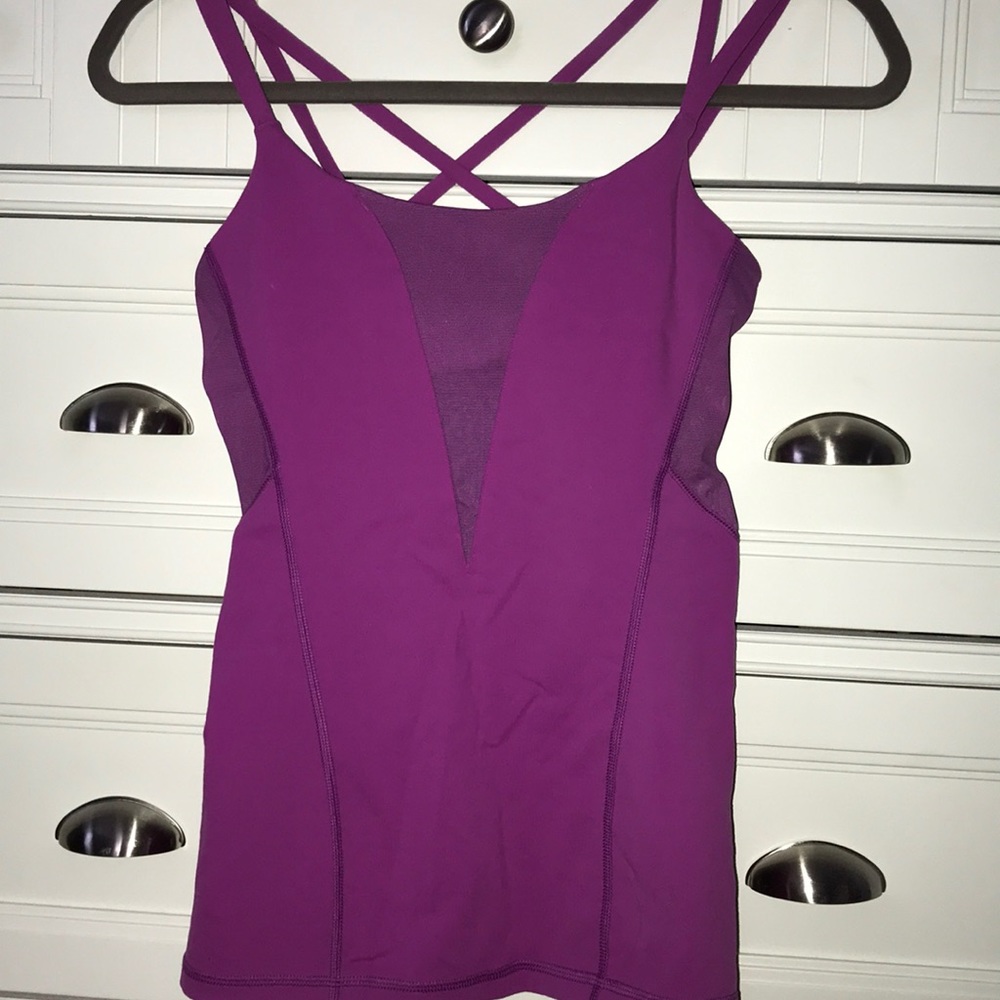 Lululemon tank top